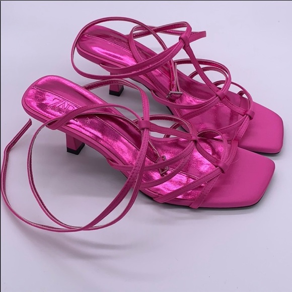 Zara Magenta Metallic Strappy Kitten Heels - Picture 4 of 7